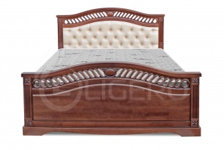Кровать Милена с мягкой вставкой из массива дуба
