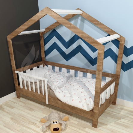 Кровать детская Домик с оградой из массива бука