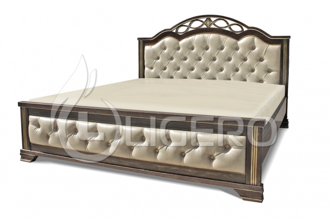 Кровать Камила из массива сосны