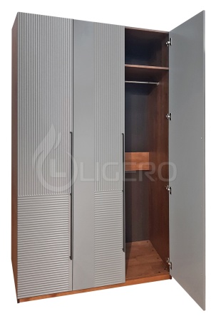 Шкаф Бергамо 3-х ств., фасады МДФ в эмали из массива березы