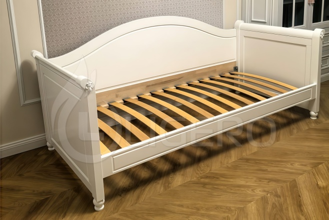 Кровать Ассоль из массива березы