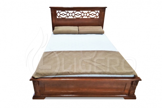Кровать Пальмира из массива дуба