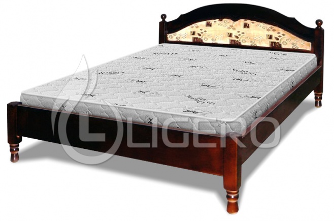 Кровать-тахта Филенка с материалом из массива дуба