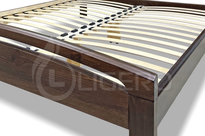 Кровать Регина из массива березы